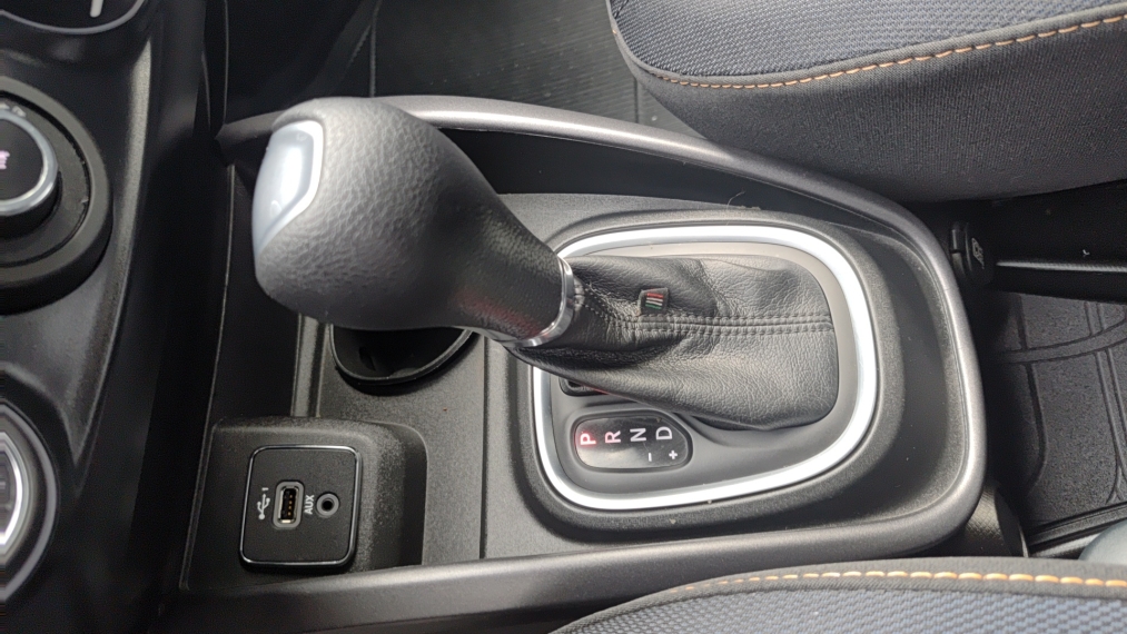 fiat argo 1.8 e.torq flex trekking at6 5p automatico 202115