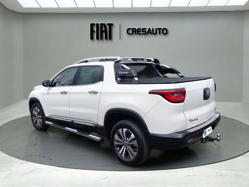 fiat toro 2.0 16v turbo diesel volcano 4wd at9 flex 5p automatico 20223