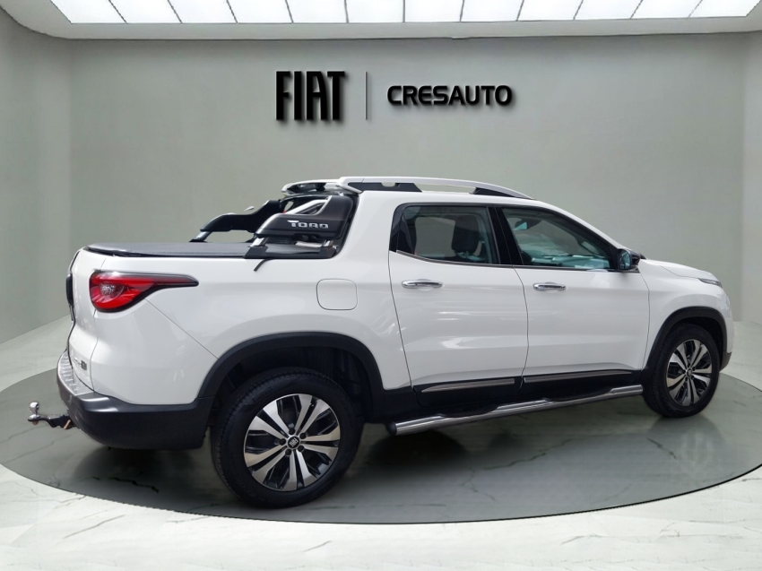 fiat toro 2.0 16v turbo diesel volcano 4wd at9 flex 5p automatico 20225