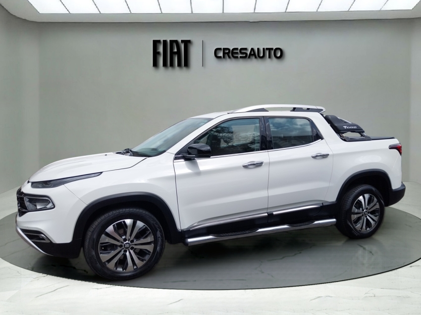 fiat toro 2.0 16v turbo diesel volcano 4wd at9 flex 5p automatico 20222