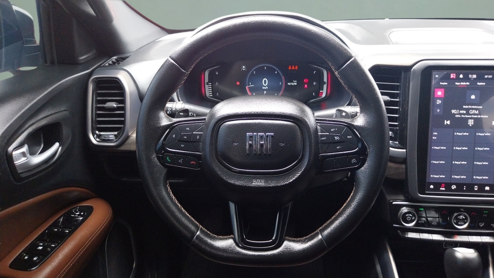 fiat toro 2.0 16v turbo diesel ranch 4wd at9 5p automatico 20239