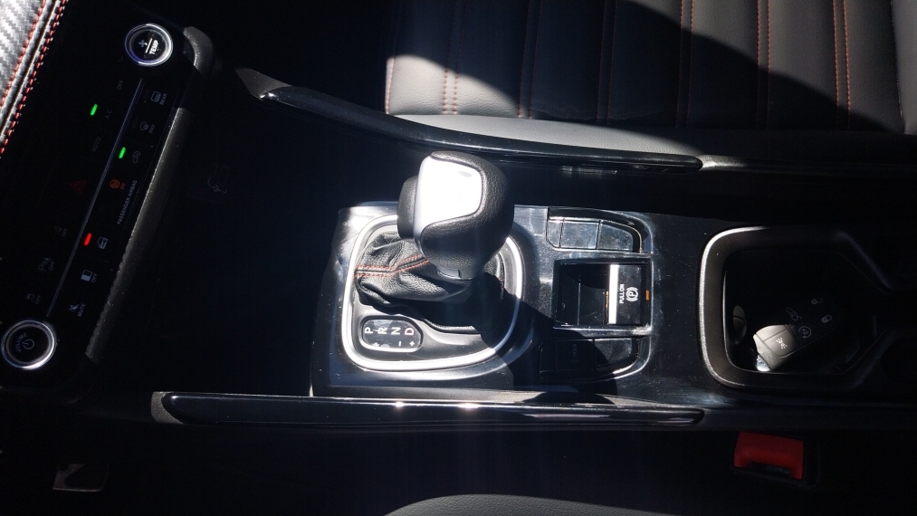 fiat fastback 1.3 turbo 270 flex abarth at6 5p automatico 202515