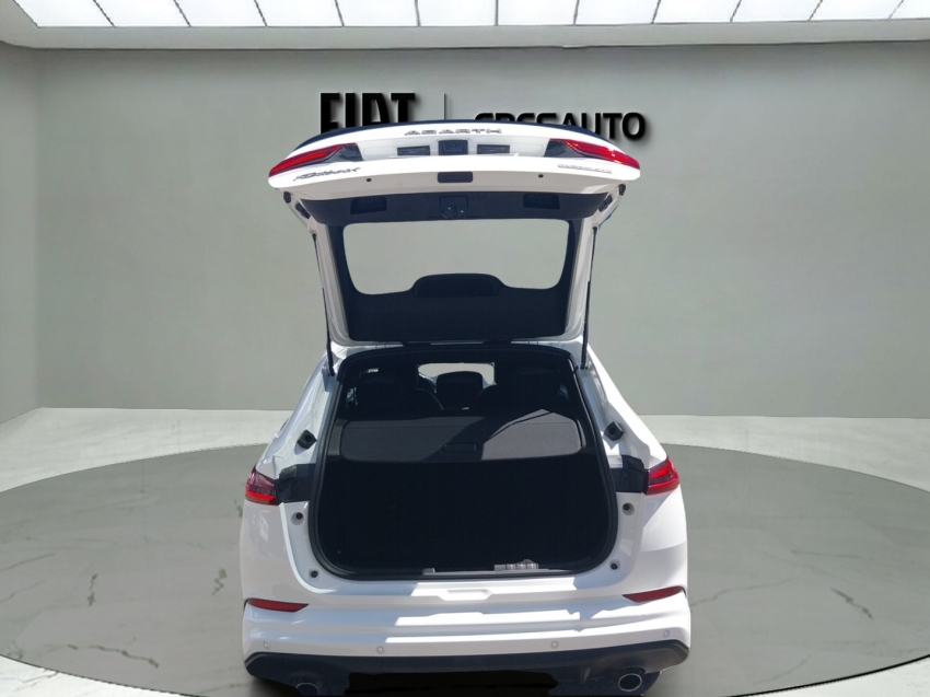 fiat fastback 1.3 turbo 270 flex abarth at6 5p automatico 202513