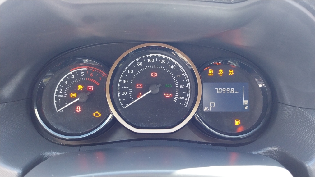 renault captur 1.6 16v sce flex life x-tronic 5p automatico 201812