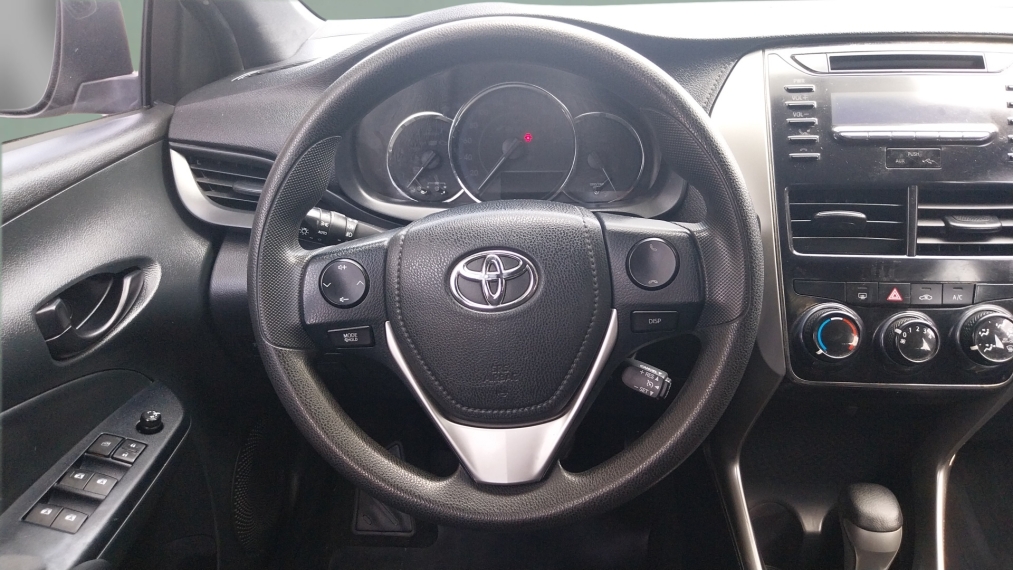 toyota yaris 1.3 16v flex xl multidrive 5p automatico 20209