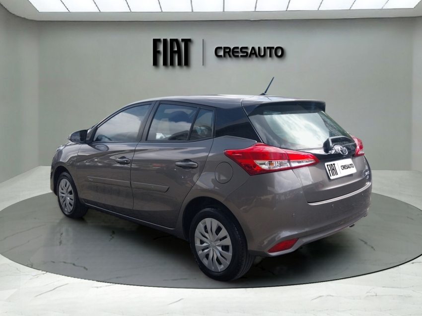 toyota yaris 1.3 16v flex xl multidrive 5p automatico 20203