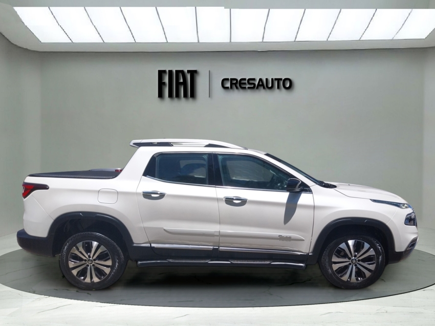 fiat toro 2.0 16v turbo diesel volcano 4wd at9 5p automatico 20256