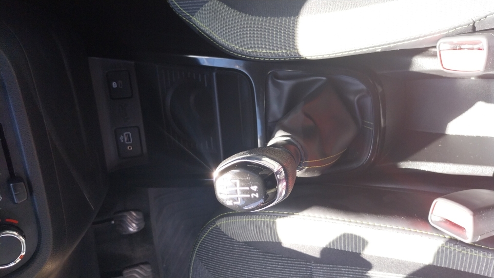 renault kwid 1.0 12v sce flex outsider manual 5p 202615