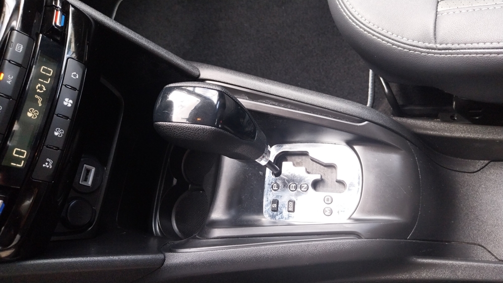 peugeot 2008 1.6 16v flex style 4p automatico 5p 202315