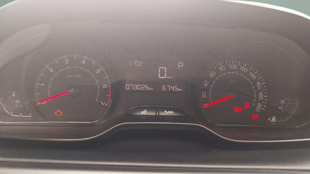 peugeot 2008 1.6 16v flex style 4p automatico 5p 202312