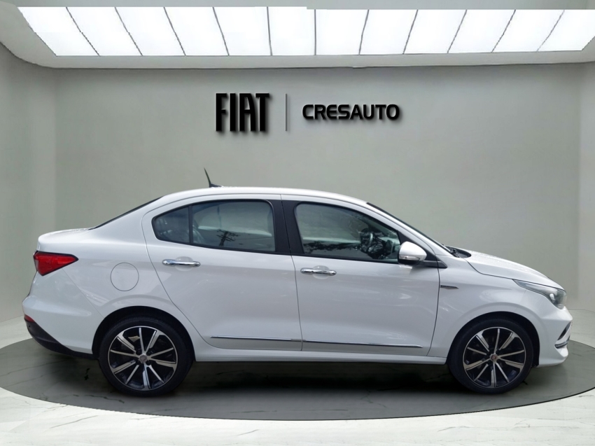 fiat cronos 1.8 e.torq flex precision manual 5p 20196