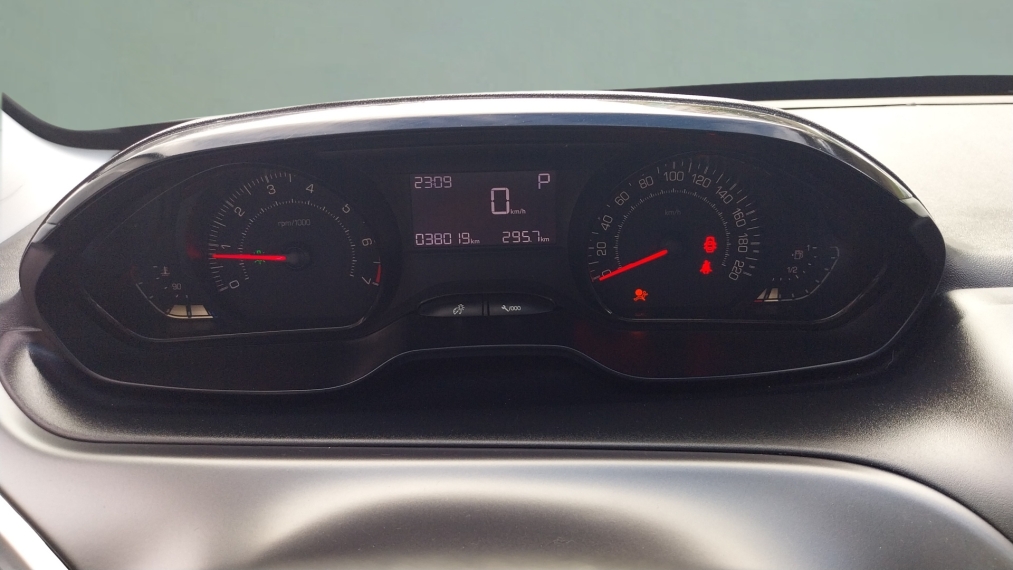 peugeot 2008 1.6 16v thp flex style 4p automatico 5p 202312