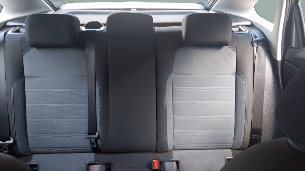 volkswagen nivus 1.0 200 tsi total flex comfortline automatico 5p 202411