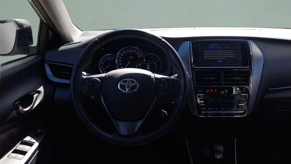 toyota yaris 1.5 16v flex sedan xs connect multidrive 4p automatico 20239