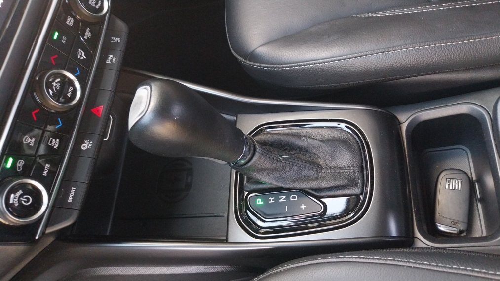 fiat toro 1.3 turbo 270 flex volcano at6 5p automatico 202215