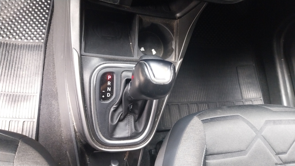 fiat strada 1.3 firefly flex volcano cd cvt 5p automatico 202415