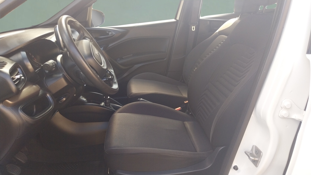fiat cronos 1.3 firefly flex drive manual 5p 202410