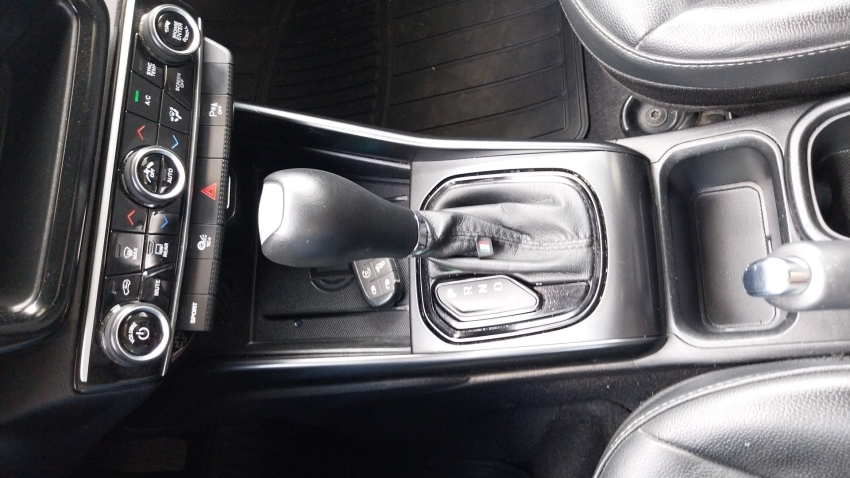 fiat toro 1.3 turbo 270 flex volcano at6 5p automatico 202315