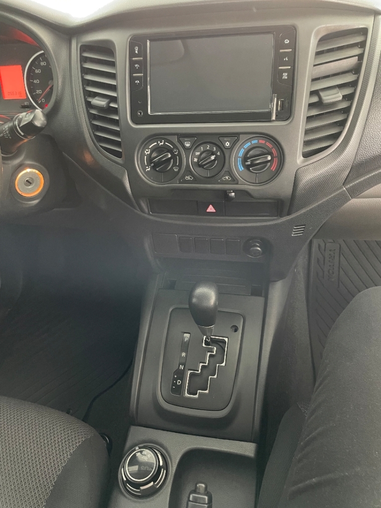 mitsubishi l200 triton sport gls 2.4 diesel 4p automatico 2019 mitsubishi l200 triton sport gls 2.4 diesel 4p automatico 2019
