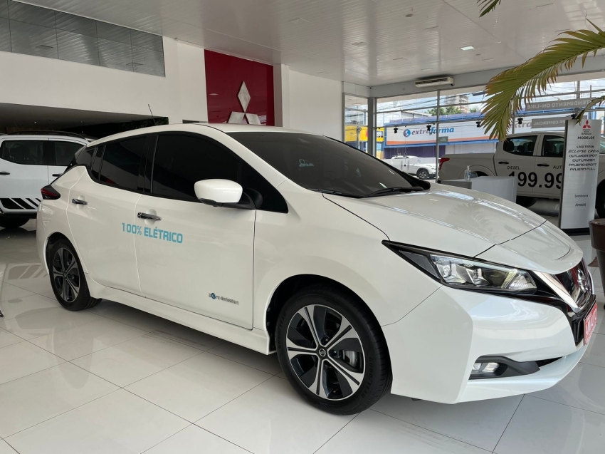 nissan leaf diamond perolizada motor eletrico (110kw) 1.0 5p automatico 2020