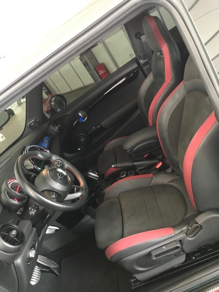 mini cooper hatch jcw 3p 2.0 gasolina automatico 2019 mini cooper hatch jcw 3p 2.0 gasolina automatico 2019
