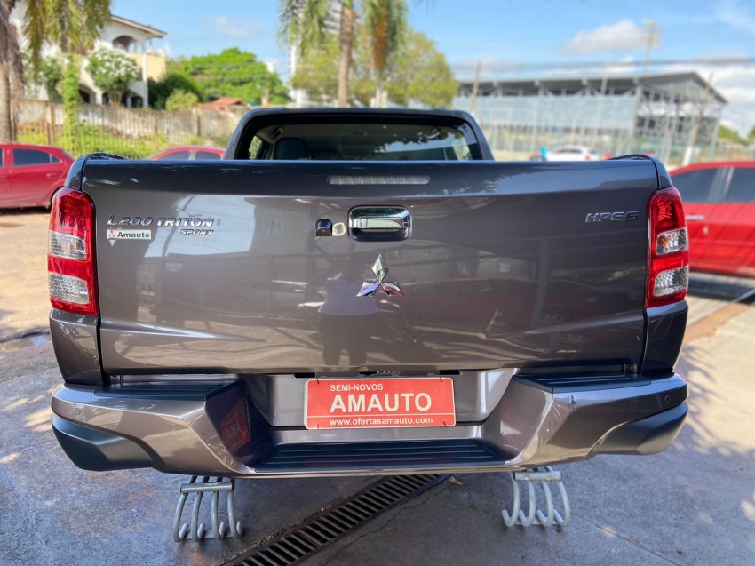 mitsubishi l200 triton sport hpes 2.4 diesel 4p automatico 2019 mitsubishi l200 triton sport hpes 2.4 diesel 4p automatico 2019