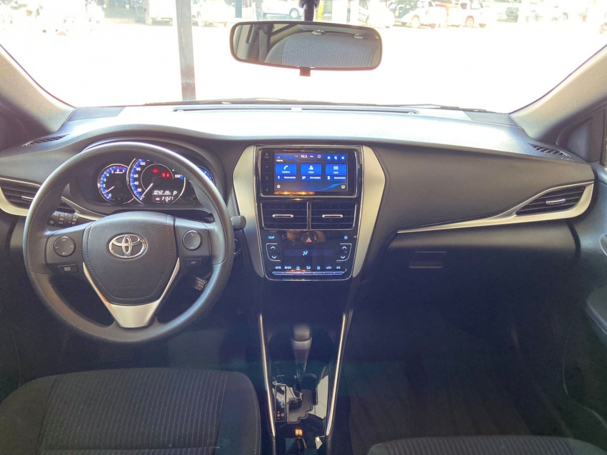 toyota yaris hb xlplus 1.5 16v flex 5p automatico 2020 toyota yaris hb xlplus 1.5 16v flex 5p automatico 2020