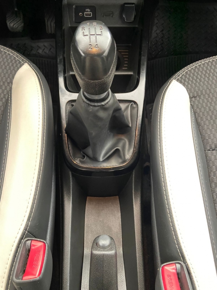 renault kwid intense 1.0 12v flex 5p manual 2021 renault kwid intense 1.0 12v flex 5p manual 2021