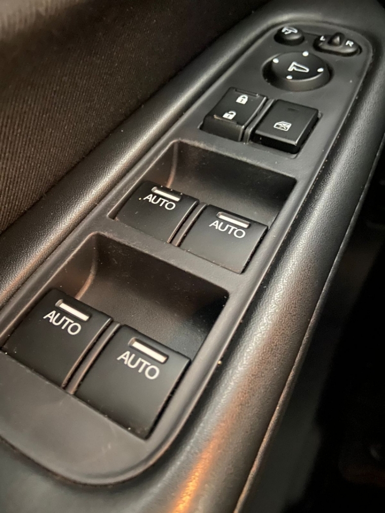 honda hr-v exl cvt 1.8 flexone 16v flex 5p automatico 2017 honda hr-v exl cvt 1.8 flexone 16v flex 5p automatico 2017