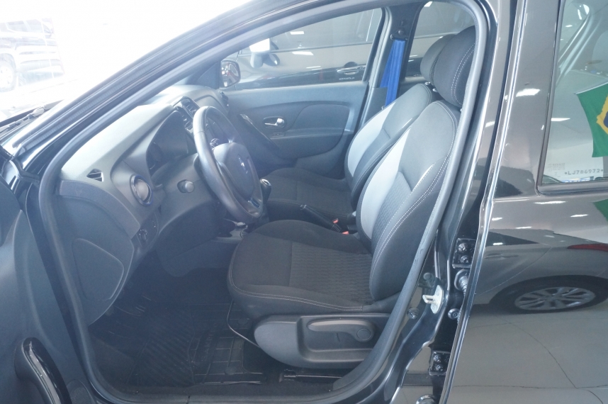 renault sandero gt line 1.0 flex 5p manual 2020 renault sandero gt line 1.0 flex 5p manual 2020