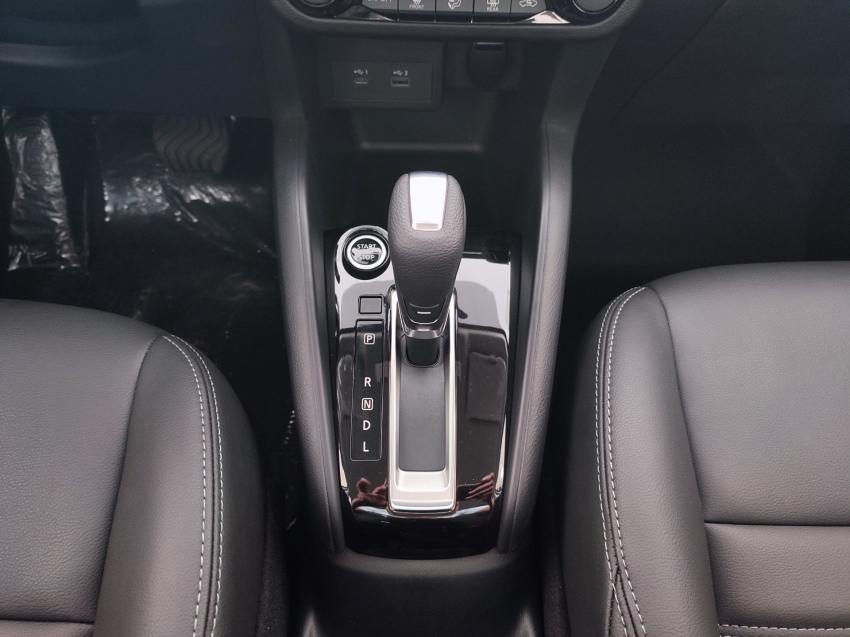 nissan kicks exclusive + pack tech 1.6 flex 5p manual 2022 nissan kicks exclusive + pack tech 1.6 flex 5p manual 2022