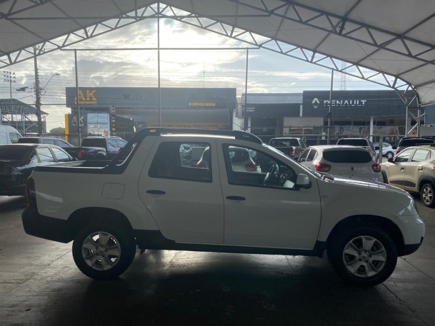 renault oroch 1.6 expression flex 4p manual 2022 renault oroch 1.6 expression flex 4p manual 2022