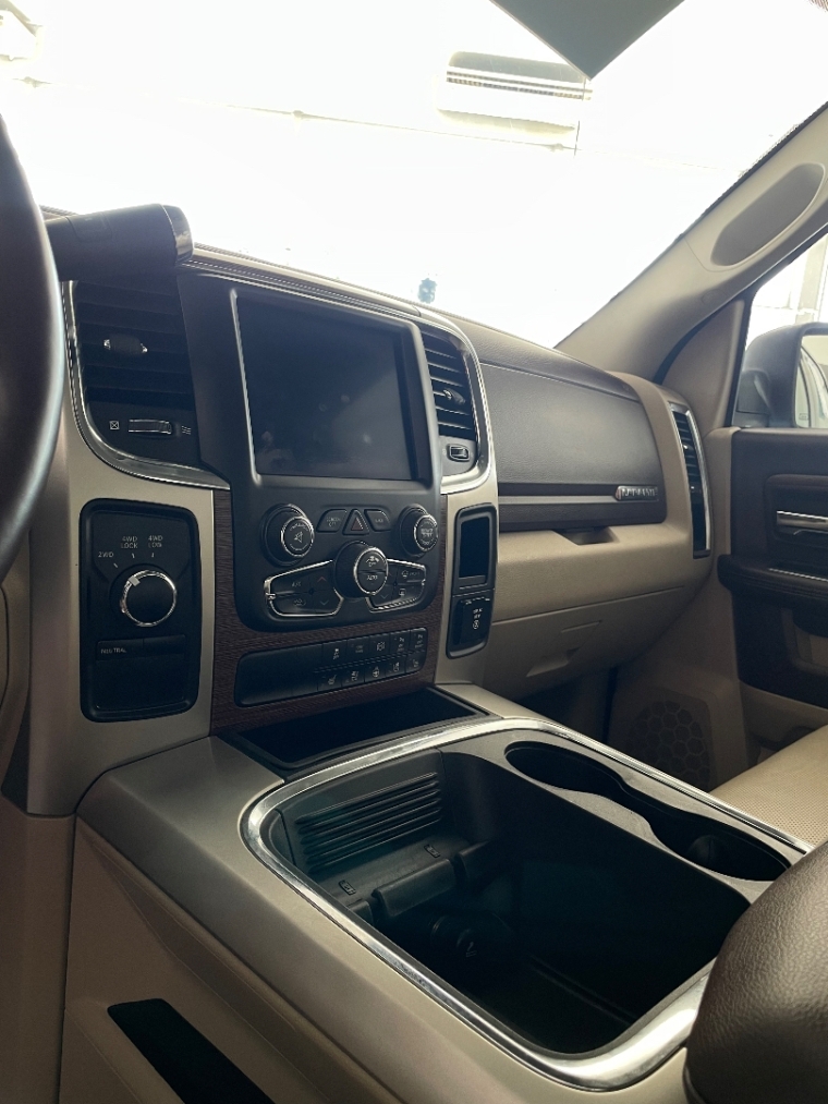 dodge ram 2500 laramie 6.7 tdi cd 4x4 5.0 diesel 4p automatico 2018 dodge ram 2500 laramie 6.7 tdi cd 4x4 5.0 diesel 4p automatico 2018