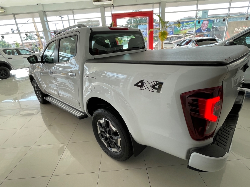 nissan frontier plt bi turbo 2.3 flex 4p automatico 2023 nissan frontier plt bi turbo 2.3 flex 4p automatico 2023