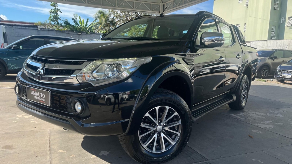 mitsubishi l200 triton 2.4 16v turbo diesel sport hpe-s cd 4p 4x4 automatico 2020 mitsubishi l200 triton 2.4 16v turbo diesel sport hpe-s cd 4p 4x4 automatico 2020