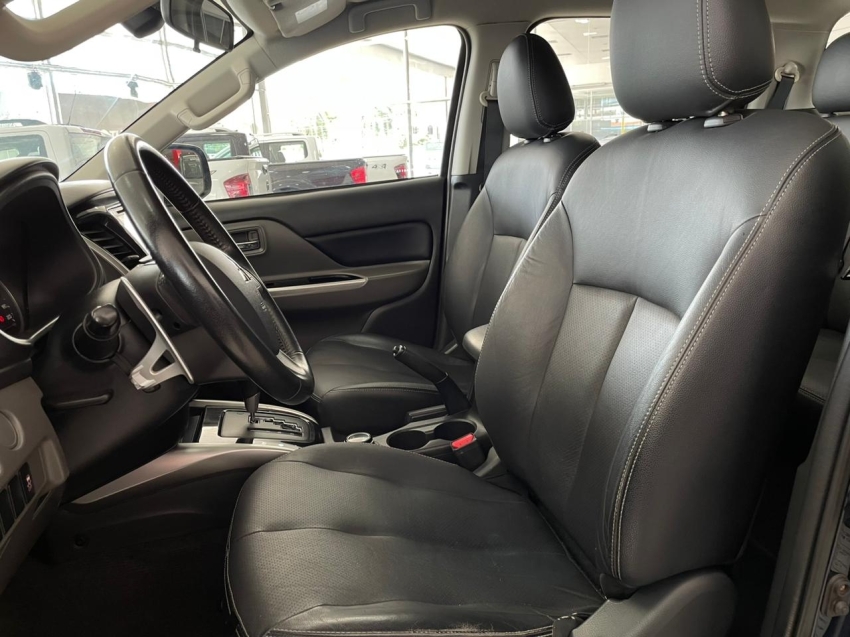 mitsubishi l200 triton sport hpe 2.4 cd diesel 4p automatico 2018 mitsubishi l200 triton sport hpe 2.4 cd diesel 4p automatico 2018
