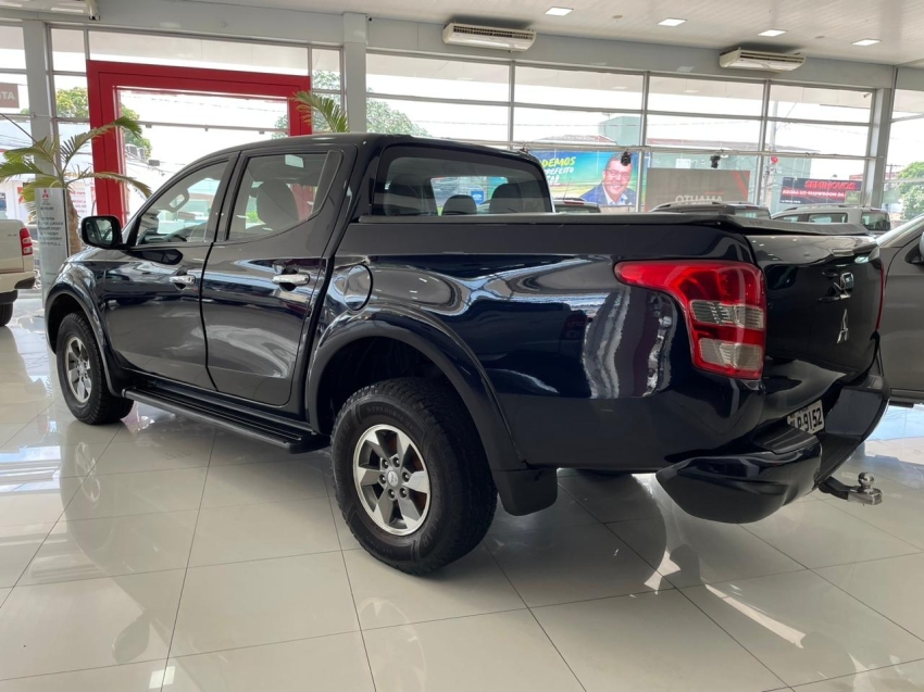 mitsubishi l200 triton sport hpe 2.4 cd diesel 4p automatico 2018 mitsubishi l200 triton sport hpe 2.4 cd diesel 4p automatico 2018