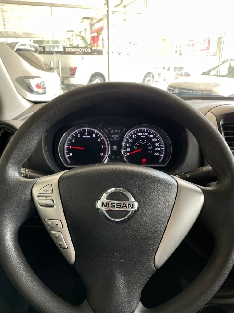 nissan versa 1.6 sv flex 4p automatico 2020 nissan versa 1.6 sv flex 4p automatico 2020