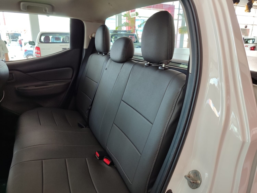 mitsubishi l200 triton sport gl 2.4 diesel 4p manual 2021 mitsubishi l200 triton sport gl 2.4 diesel 4p manual 2021