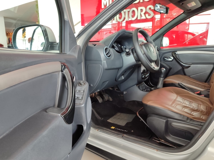 renault duster oroch expression 1.6 16v flex 4p manual 2016 renault duster oroch expression 1.6 16v flex 4p manual 2016