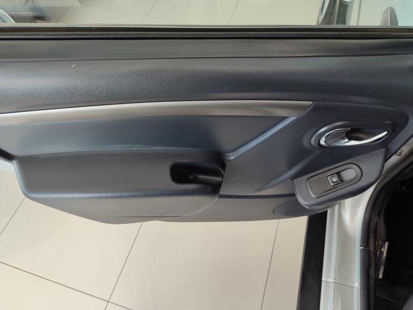renault duster oroch expression 1.6 16v flex 4p manual 2016 renault duster oroch expression 1.6 16v flex 4p manual 2016