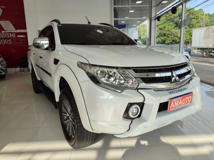 mitsubishi l200 triton sport hpe-s 2.4 cd diesel 4p automatico 2020 mitsubishi l200 triton sport hpe-s 2.4 cd diesel 4p automatico 2020