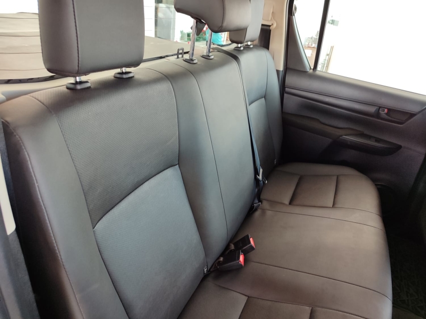 toyota hilux cd 4x4 2.8 diesel 4p manual 2021 toyota hilux cd 4x4 2.8 diesel 4p manual 2021