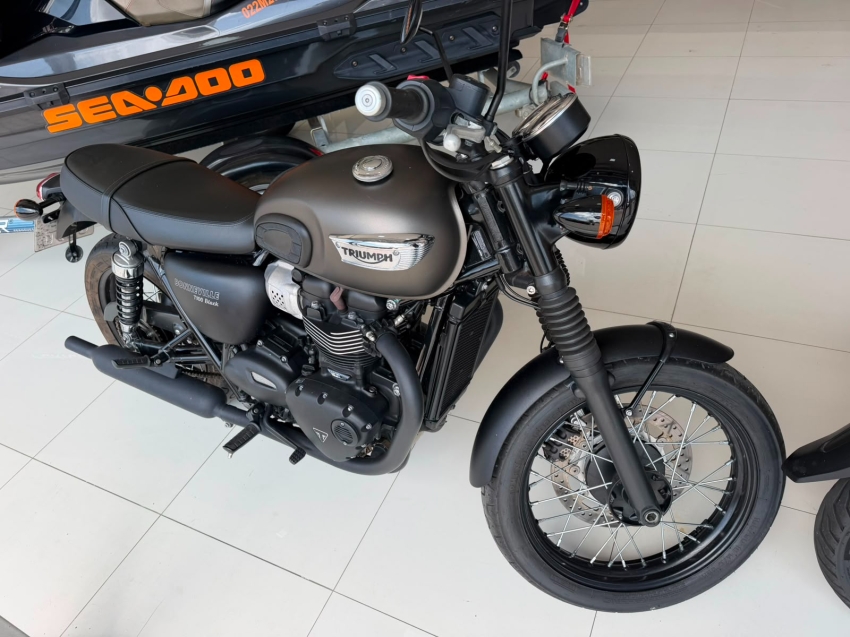 triumph bonneville t100 black gasolina manual 2020/20.1