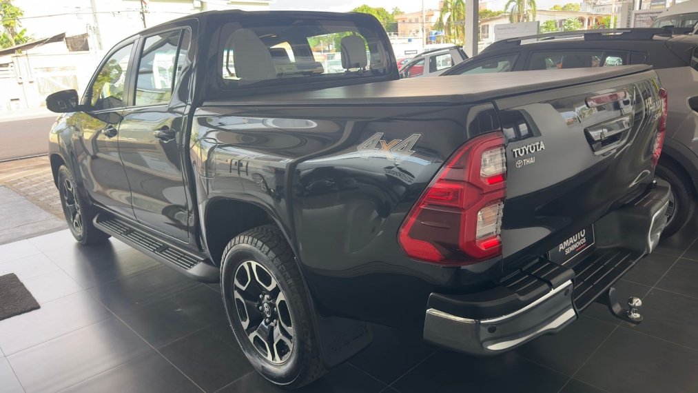 toyota hilux 2.7 vvt-i flex cd srv 4x4 automatico 4p 2021