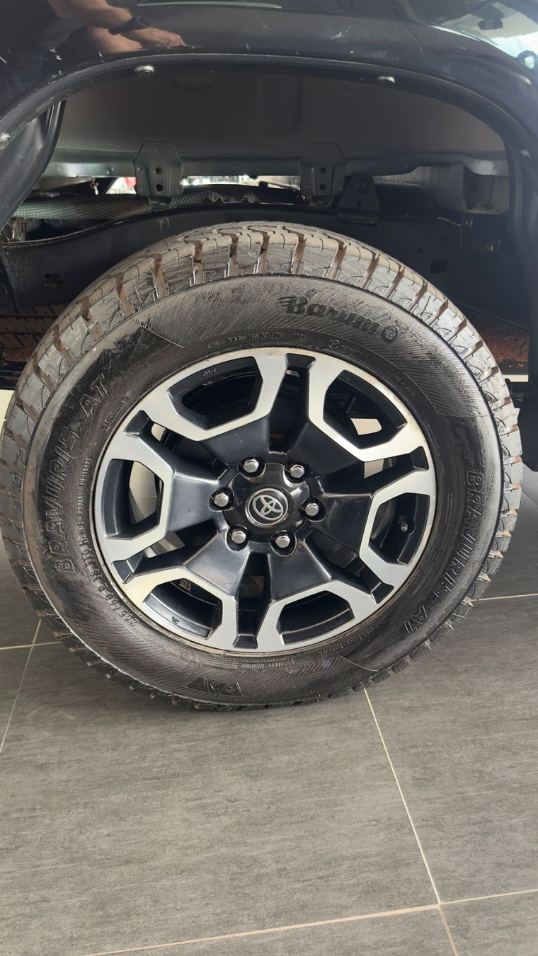 toyota hilux 2.7 vvt-i flex cd srv 4x4 automatico 4p 2021