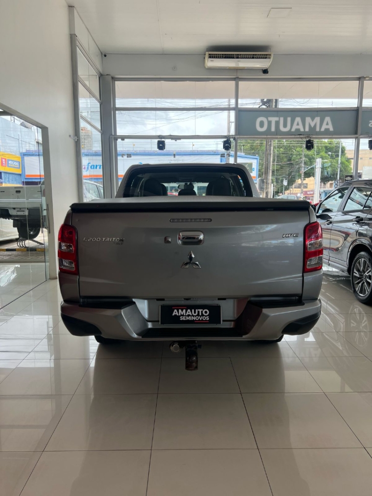 mitsubishi l200 triton 2.4 16v turbo diesel sport hpe cd 4p 4x4 automatico 2019