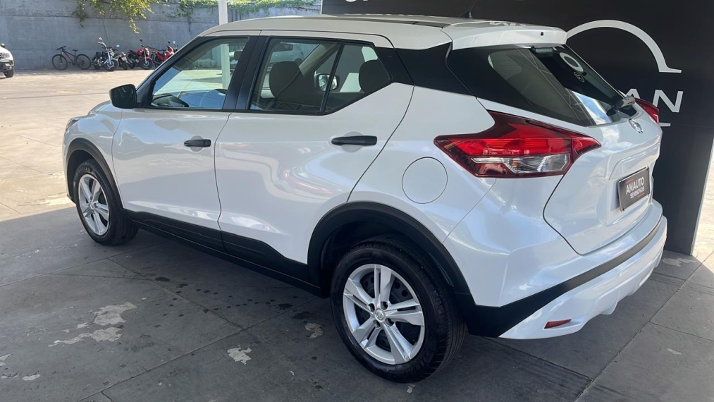nissan kicks 1.6 16v flexstart active xtronic flex 4p automatico 2022