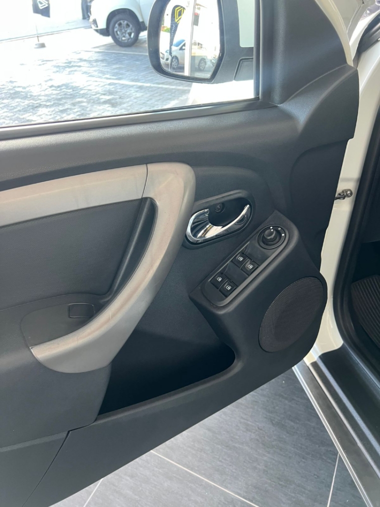 renault duster oroch 1.6 16v sce flex express manual 4p 2018