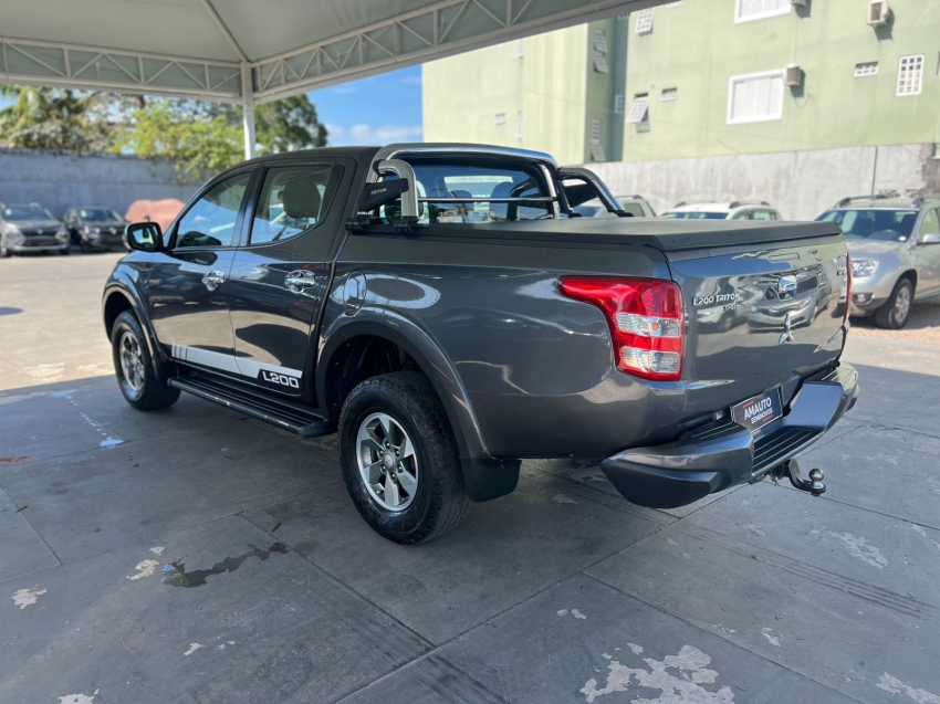 mitsubishi l200 triton 2.4 16v turbo diesel sport hpe cd 4p 4x4 automatico 2019